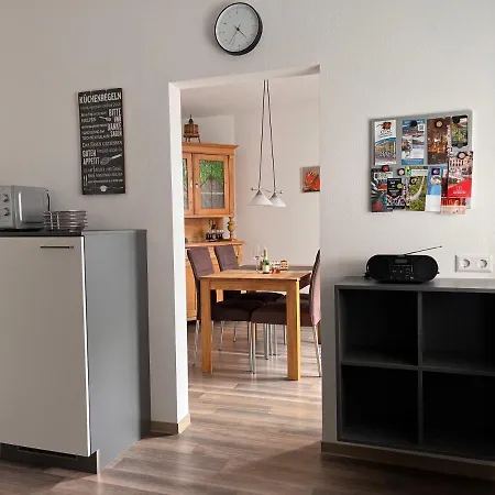 Heinrich Apartment *